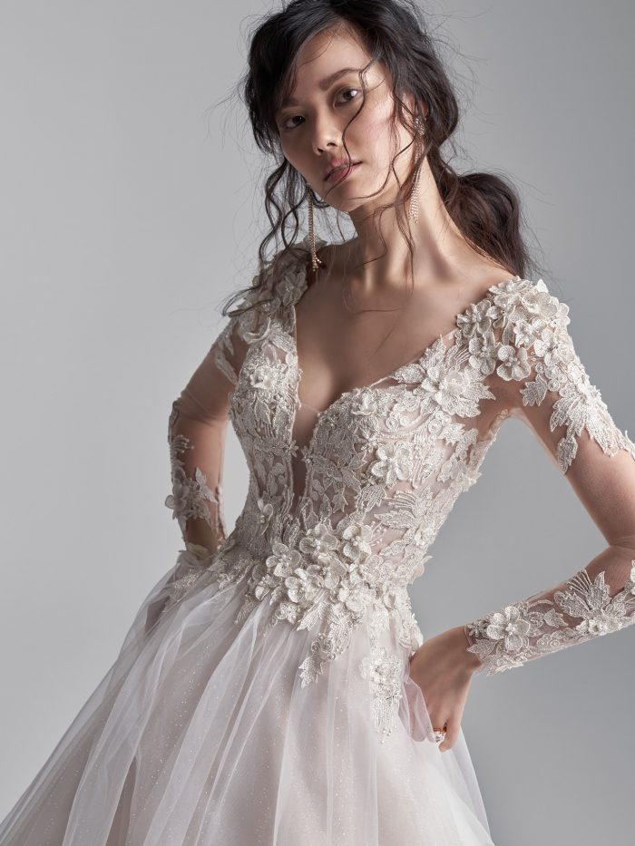 11 Dramatic Back Wedding Dresses for the Statement Bride