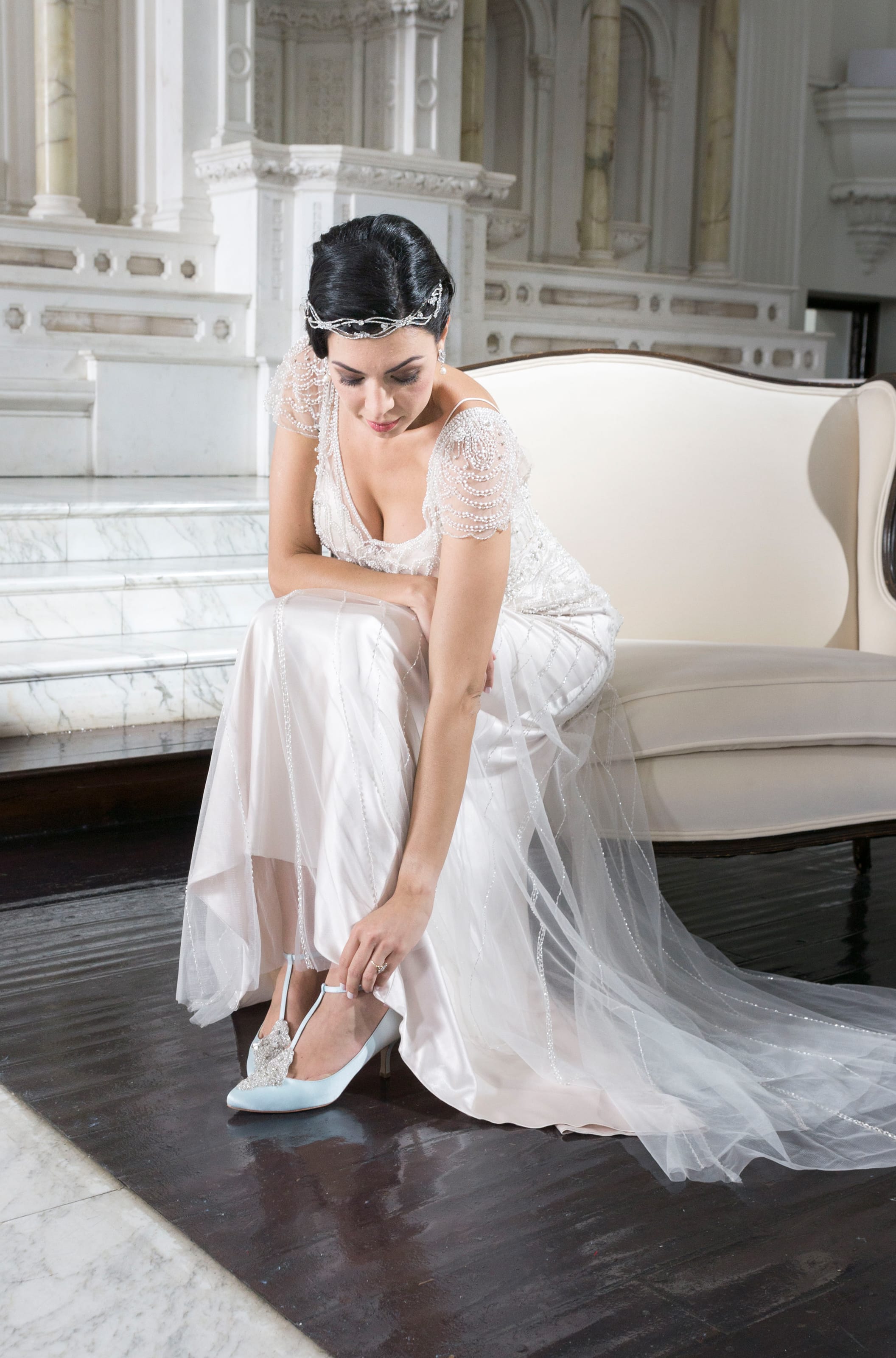 Gatsby-Inspired Shoot Featuring 2016 Pantone Colors - Ettia wedding dress