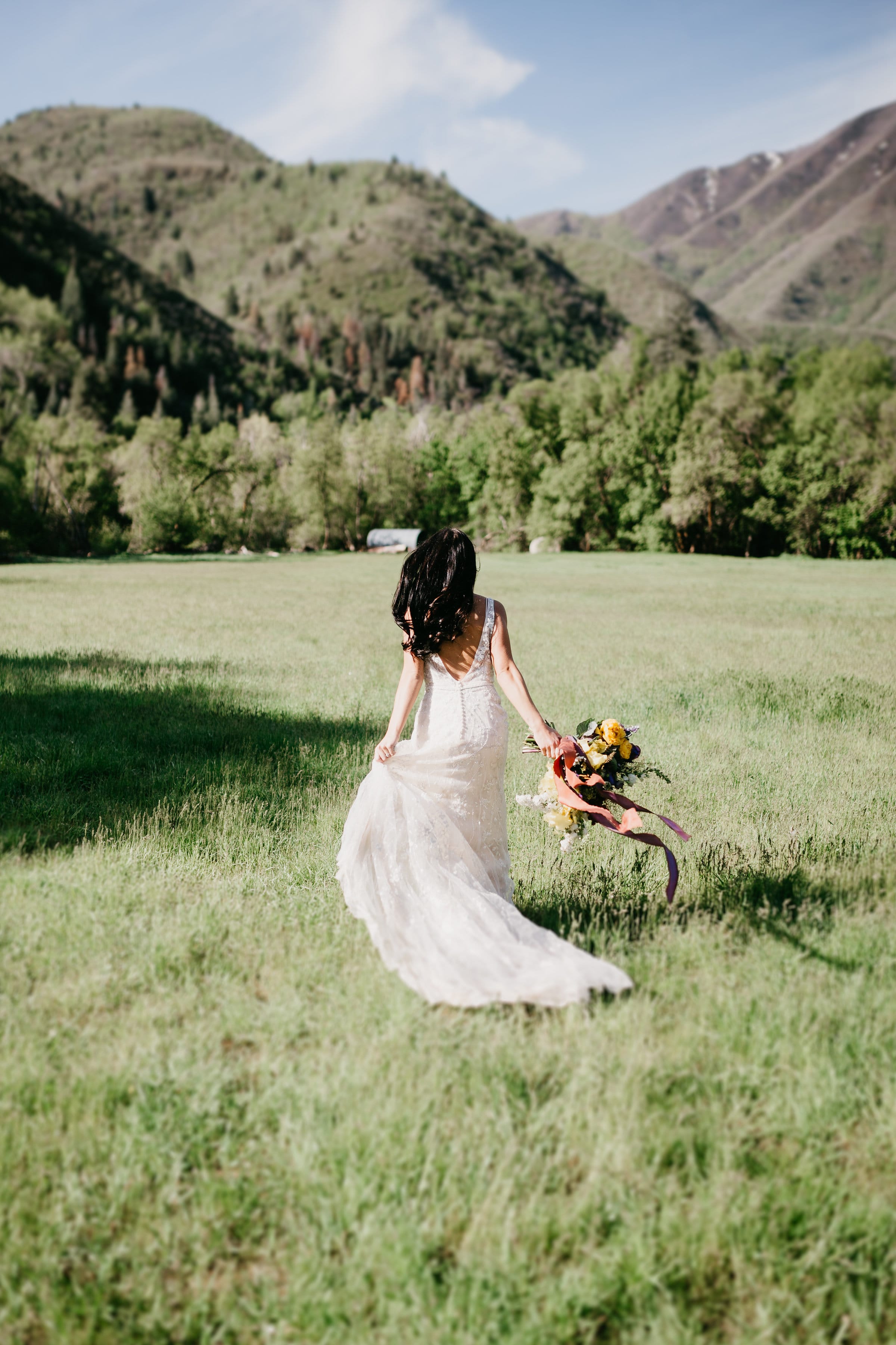 Earthy and Romantic Styled Shoot with Breathtaking Florals in Outdoor Wedding | Maggie Sottero's Jorie wedding dress