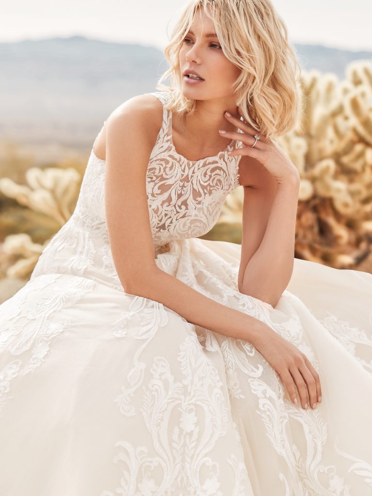 2019 Wedding Dress Trends to Elevate your Dreamy Bridal Look