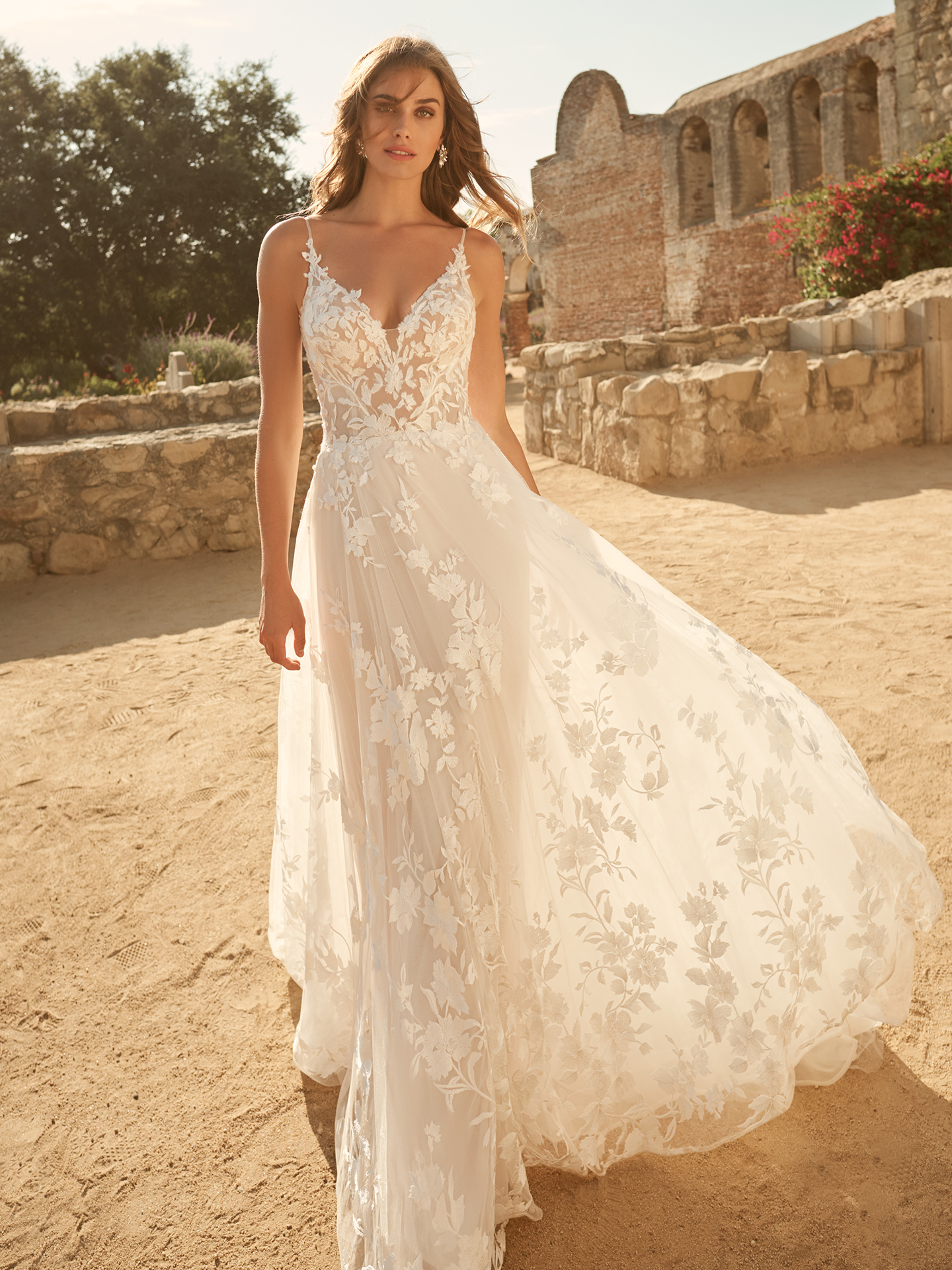 10 Chic Casual Wedding Dresses Maggie Sottero