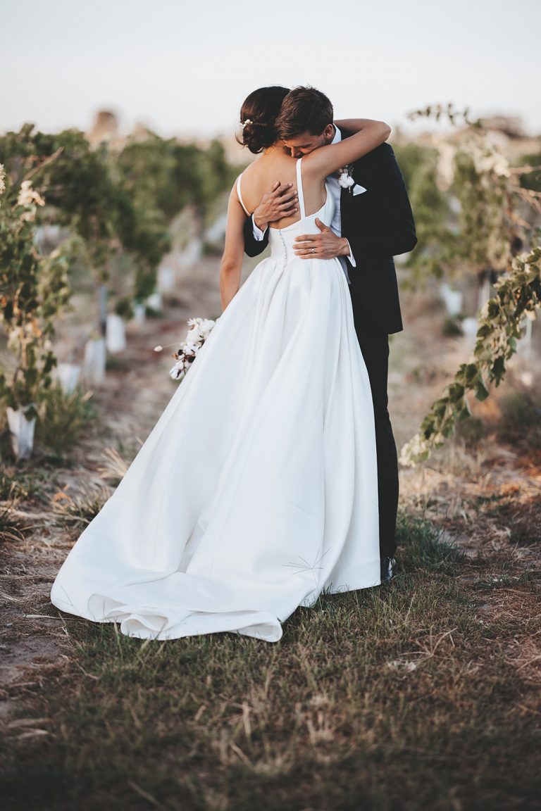 Classic Vineyard Wedding Featuring a Modern Wedding Dress