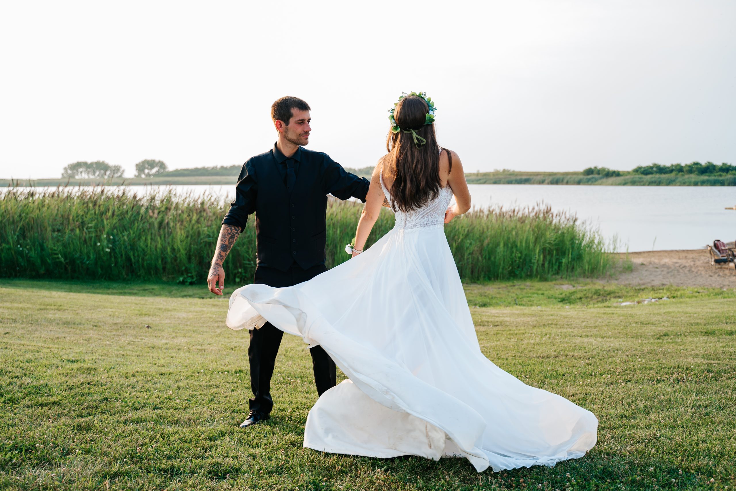 Spraying glitter on a dress, Weddings, Do It Yourself