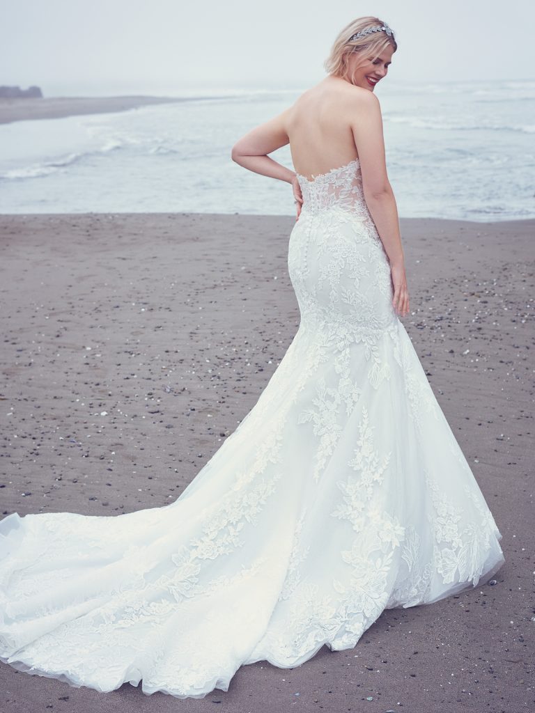 10 Dreamy Wedding Dresses Sacramento