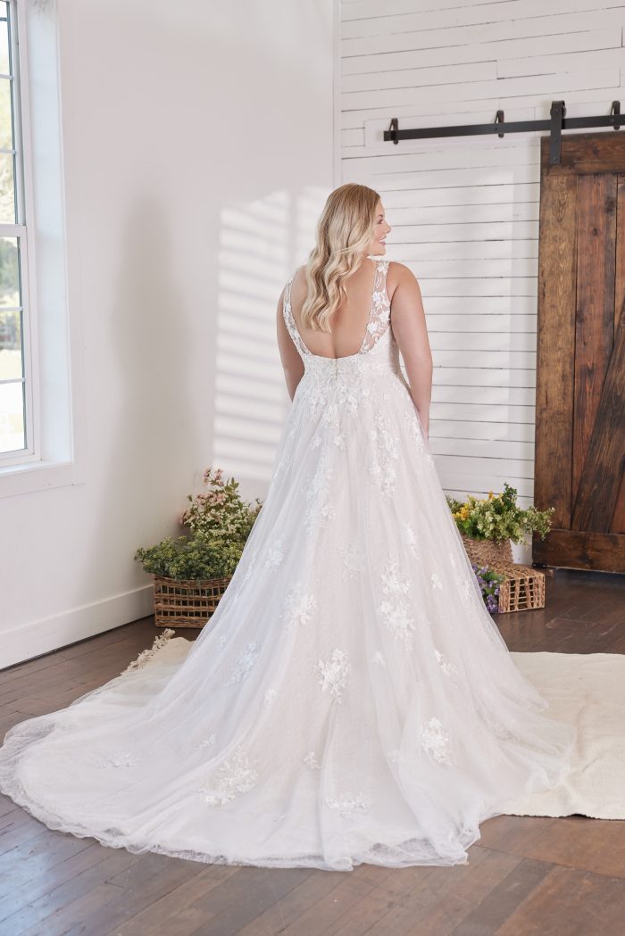 Plus Size Bride Wearing A Ball Gown Called Meryl Lynette By Maggie Sottero