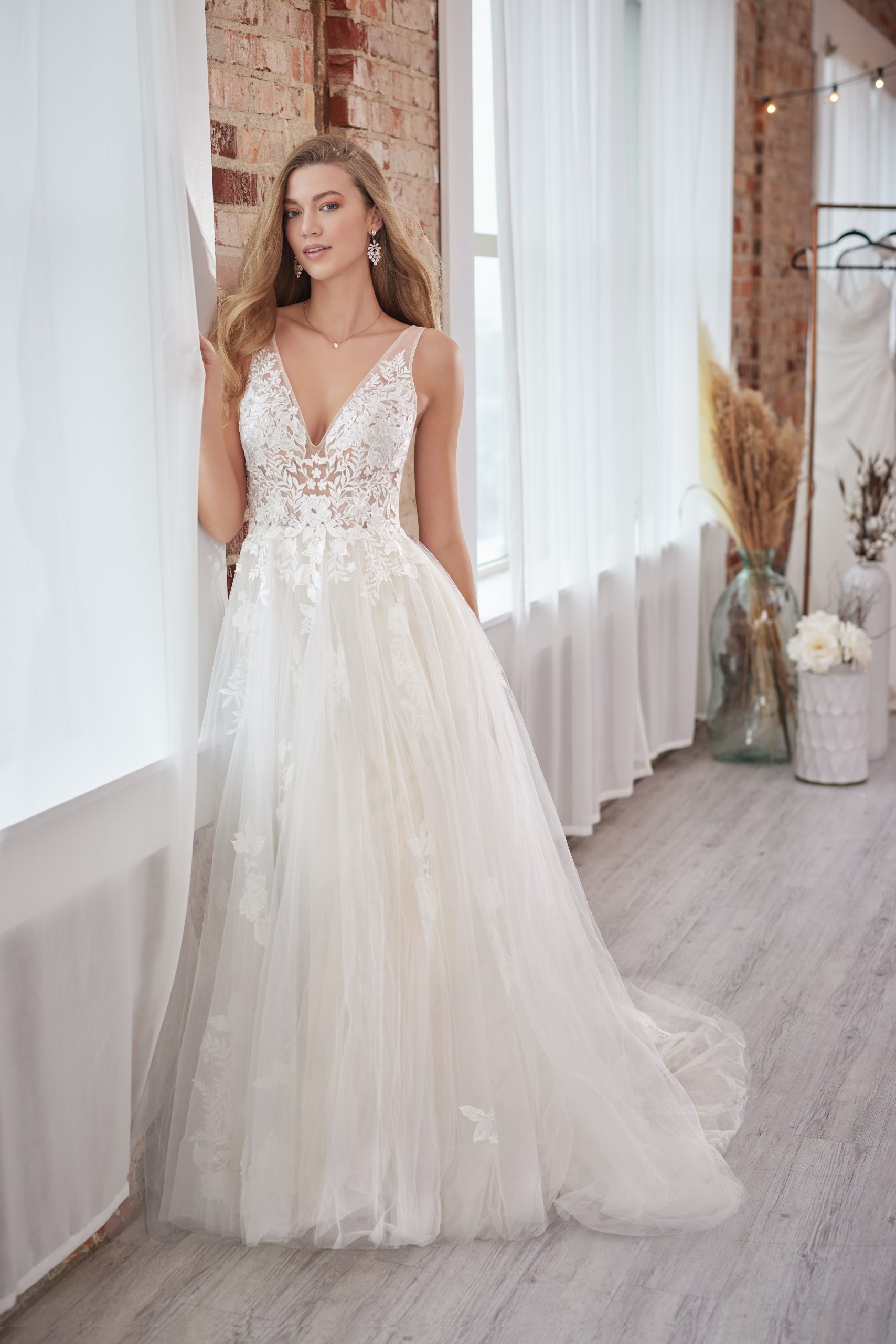 15 Affordable Wedding Gowns | Maggie Sottero