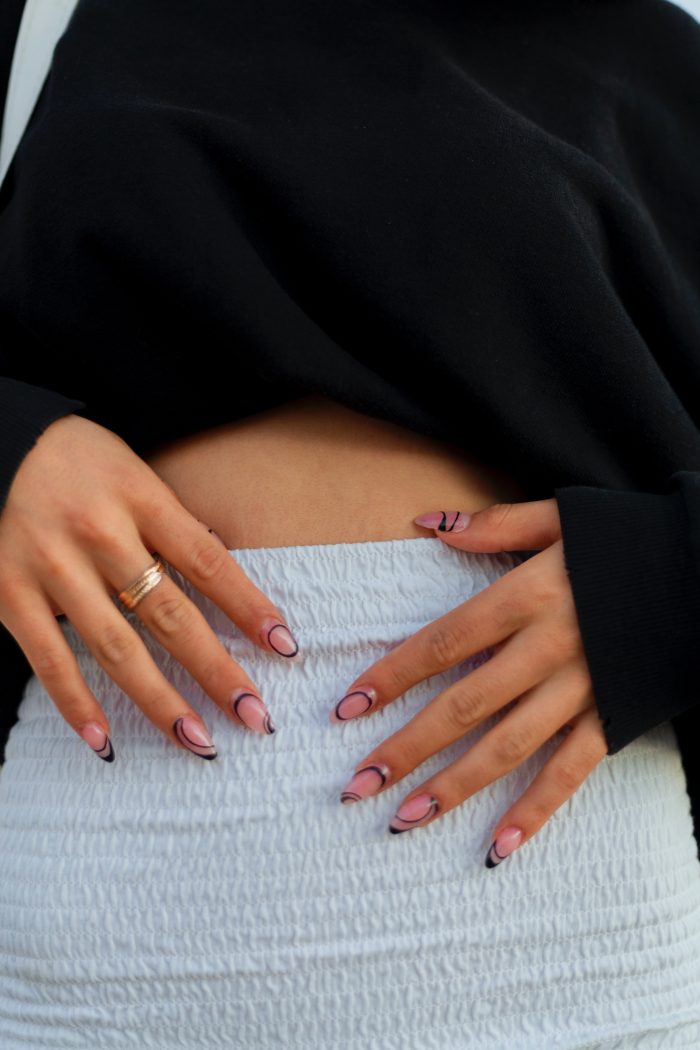 Photo Of Black Squiggly Wedding Nails For Your Wedding