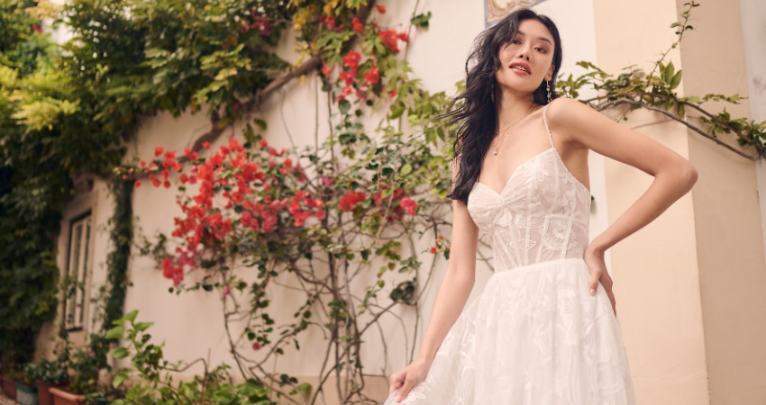 15 Trendy Corset Wedding Dresses