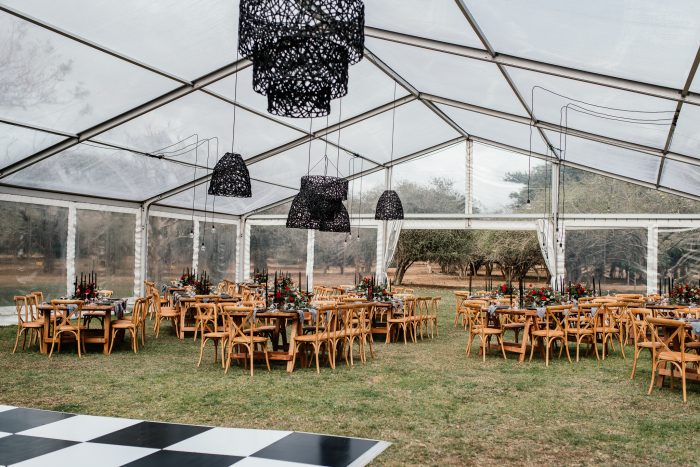 Weddign Tent For Your Summer Wedding