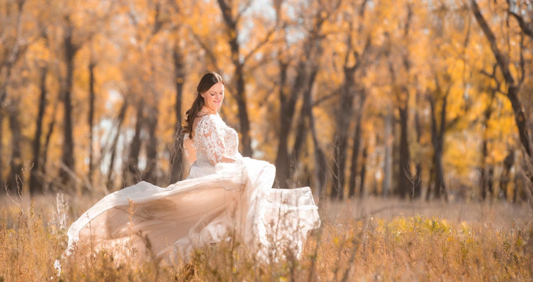 Plus Size Bride In Fall Wedding Dresses Zander By Sottero And Midgley