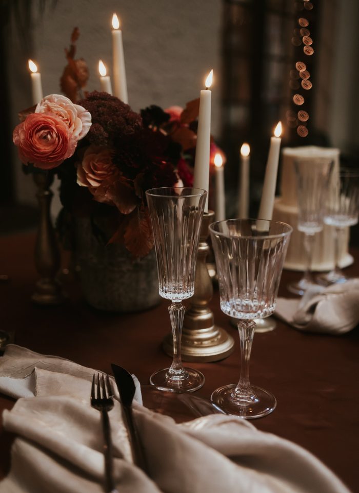 Fall wedding table decor.