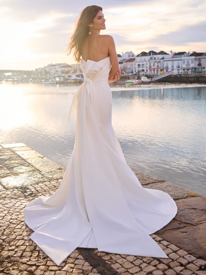 Bride wearing Marilyn themed wedding dress by Sottero and Midgley