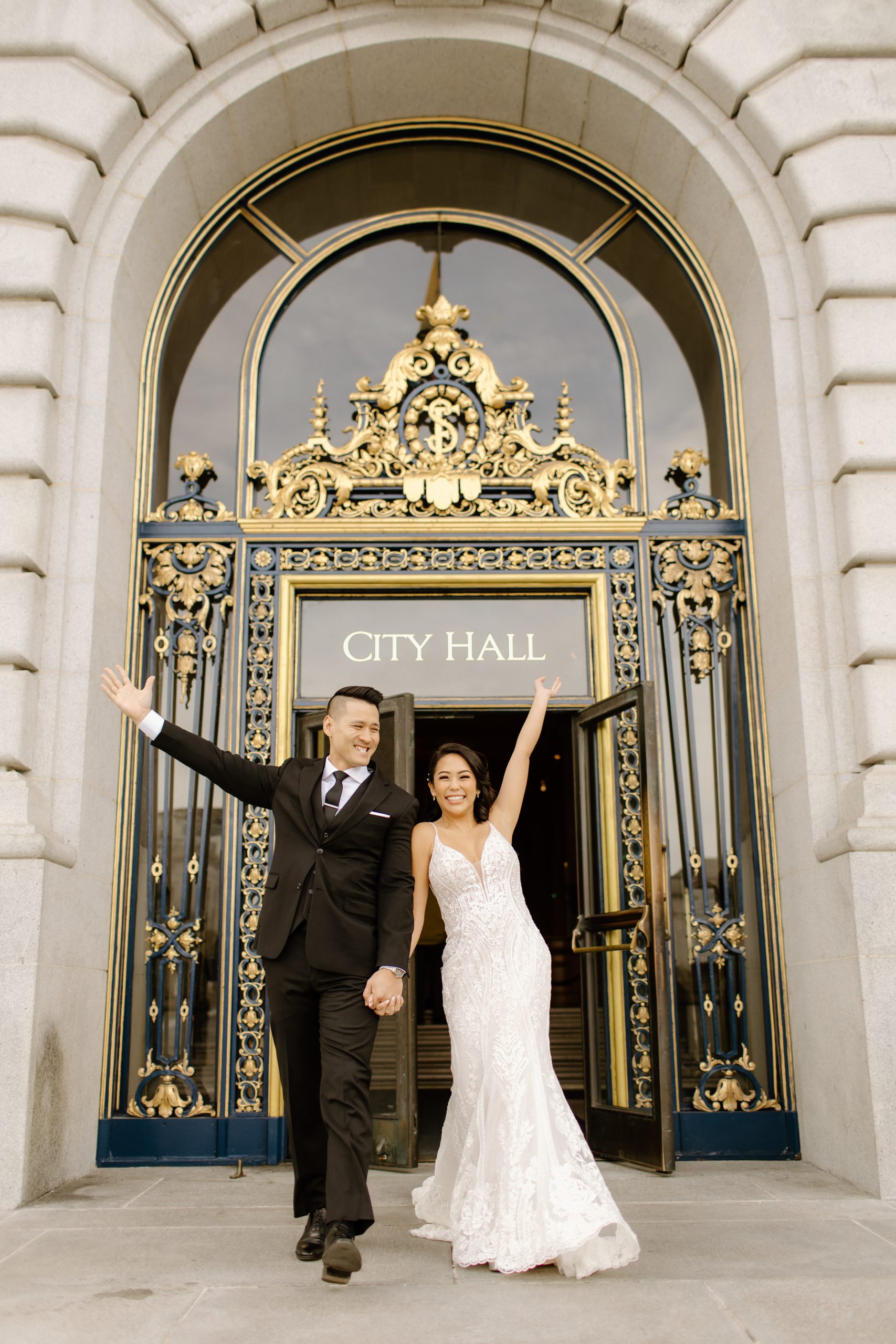 Fashion simple city hall wedding dresses